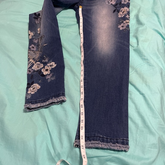 Democracy Blue Floral Straight Leg Jeans - Picture 8 of 9